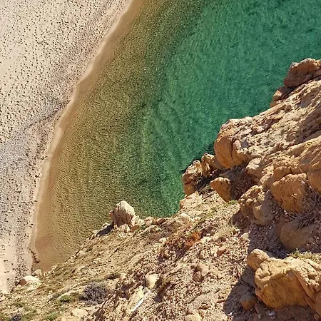 Le Filaschi - Key To Willa Costa Paradiso