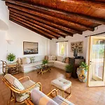 Le Filaschi - Key To * Costa Paradiso