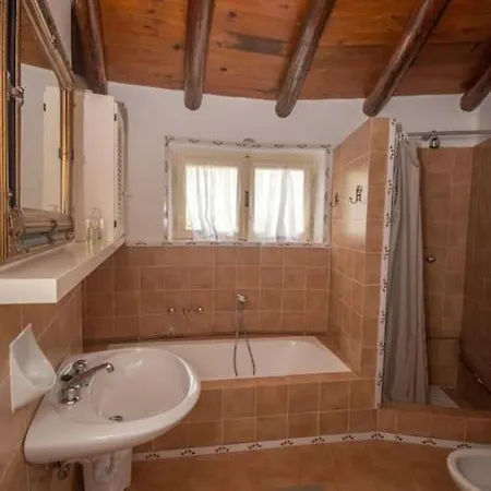 Villa Le Filaschi - Key To *