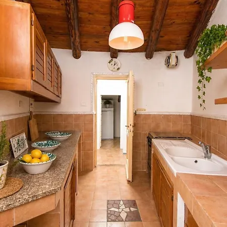Vila Le Filaschi - Key To