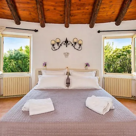 Vila Le Filaschi - Key To Costa Paradiso
