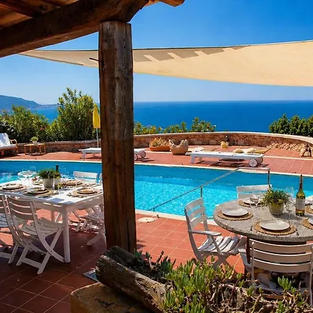 Vila Le Filaschi - Key To *